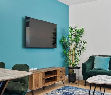 2 bedroom flat to rent - Photo 1