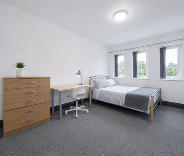 Room in a Shared Flat, Trent Bridge Buildings, NG2 - Photo 3