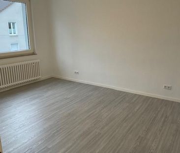Sehr schöne renovierte 2 Zimmer Wohnung in Gelsenkirchen zu vermieten - Photo 5