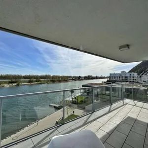 Traumhafte Terrassenwohnung in der "Ersten Reihe" am Wasser - Photo 3