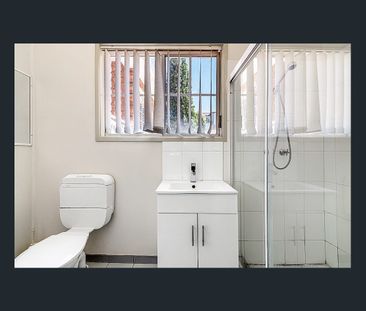 2 BEDROOM GRANNY FLAY - GAS/WATER/ELECTRICITY ALL INCLUDED - Photo 4