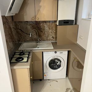 Garsoniera in zona Dambul Rotund pe strada Spinoasa - Fotografie 2