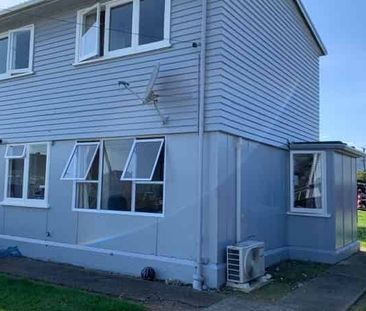 LEVIN-3 BEDROOMS. - Photo 2