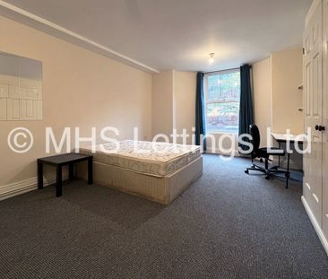 7 Bedroom Mid Terraced House for rent in Kensington Terrace - Photo 2