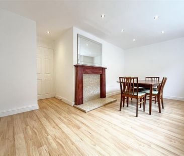 3 bedroom Semi-detached house to rent - Photo 5