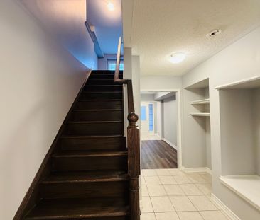 For Lease - 1633 Leblanc Court, Milton, Ontario - Photo 3