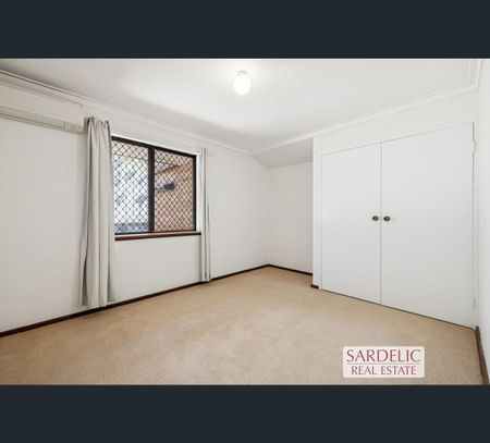 1/93 Thelma Street, Como, WA 6152 - Photo 5