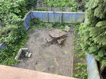 15 Moss Street, Newsome, Huddersfield... - Photo 3