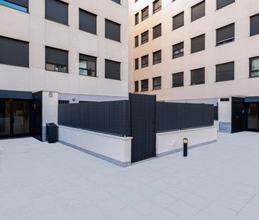 Piso de alquiler en Arte Rupestre Mediterran, 6, PAU de Carabanchel - Photo 2