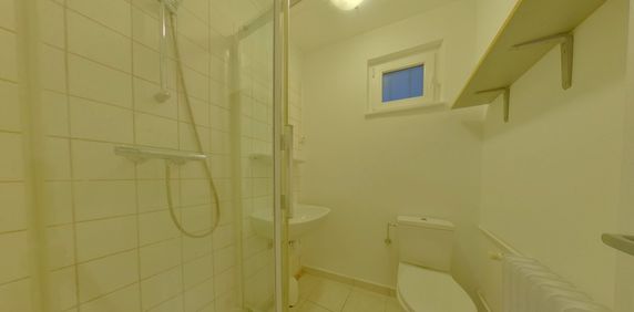 APPARTEMENT 2 PIECES - STRASBOURG NEUDORF - Photo 2