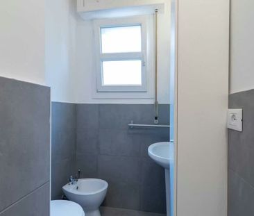 Viale Carlo Espinasse, Milan, Lombardy 20156 - Photo 4