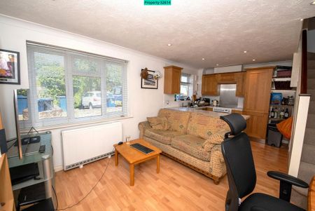 1 bedroom end of terrace house to rent - Photo 2