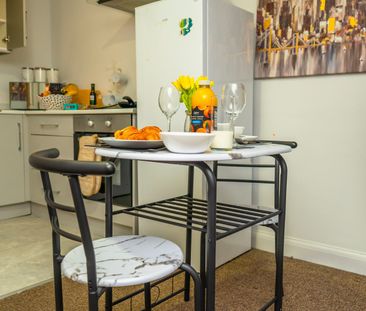 Studio Flat, Princess Road West, LE1 - Photo 4