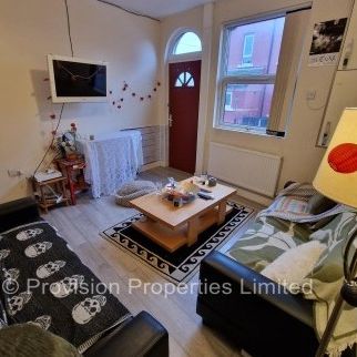 5 Bedroom Student Property Hyde Park - Photo 1