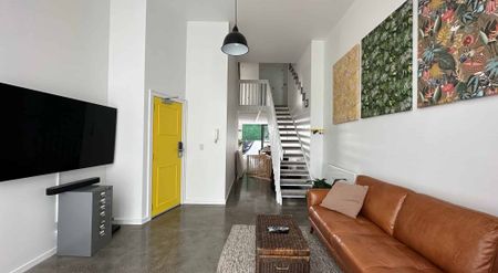 Chic city living - Photo 4