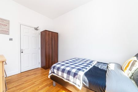 Room in a Shared House, Dawes Road, SW6 - Photo 5