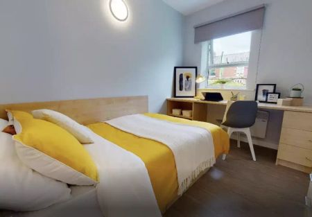 Silver En Suite - Photo 4