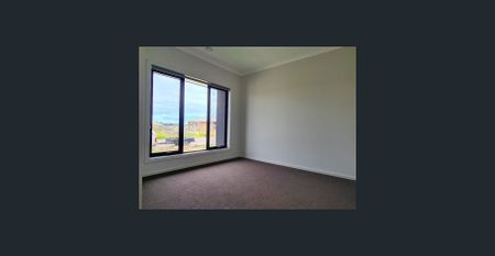 Modern Family Home in Lara VIC with 4 Bedrooms - Photo 5