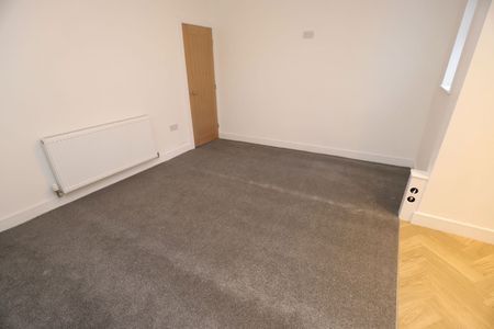 Peers Street, Bury - Photo 4