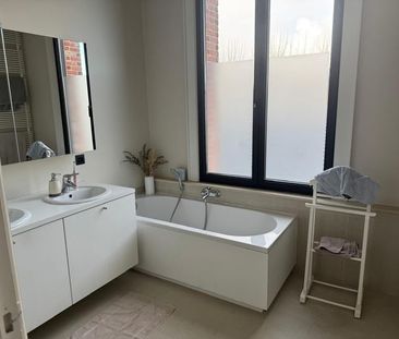 Appartement te huur - Foto 1