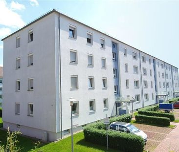 Großzügige 3-Zi.-Wohnung in Scharnhauser Park! - Foto 4