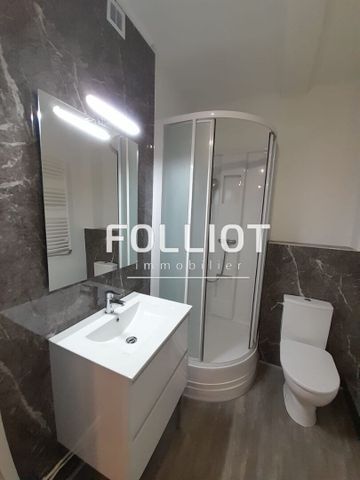 F2 ENTIEREMENT RENOVE - PROCHE RIVES DE L'ORNE - Photo 3