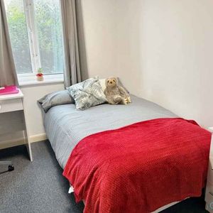 Classic En-suite Dolphin House - Photo 2