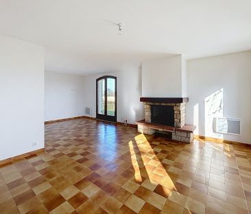 Location Maison 5 pièces 126m² GAILLAC 81600 - Photo 2