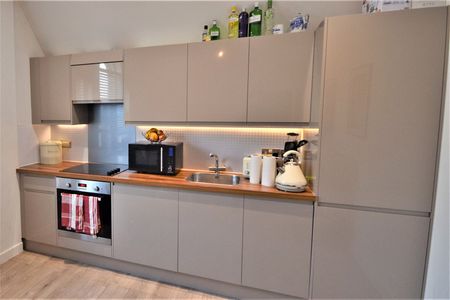 1 bedroom apartment to rent - Photo 3