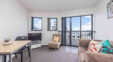3 bedrooms APT in CBD - Photo 2