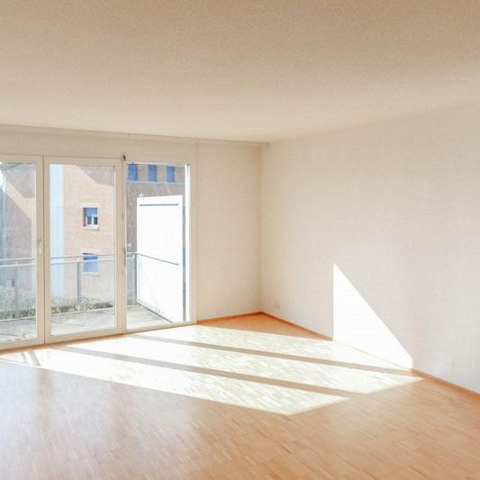 Charmant 4.5 pièces en triplex dans un cadre verdoyant - Foto 1