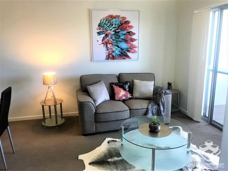 Furnished 2 Bed Apartment for rent - Photo 2