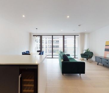 3 bedroom flat to rent - Photo 2