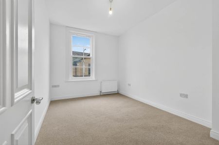 Apt 8 51-53Bridge Street, LISBURN, BT28 1XZ - Photo 4