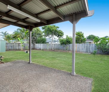 37 Pinewood Street, Wynnum West. - Photo 2