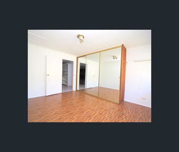 8 Richards Street, Loganlea, Qld 4131 - Photo 2