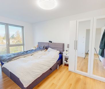 Moderne, helle Wohnung mit Einbauküche in attraktiver Lage von Laim - Photo 3