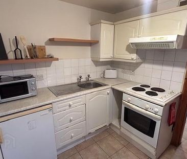 Great Apartment, 8a Westminster Street, Botanic Area ~ Behind Queen... - Photo 5