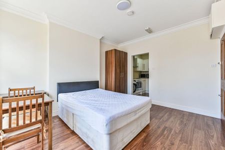 Studio to rent - Photo 4
