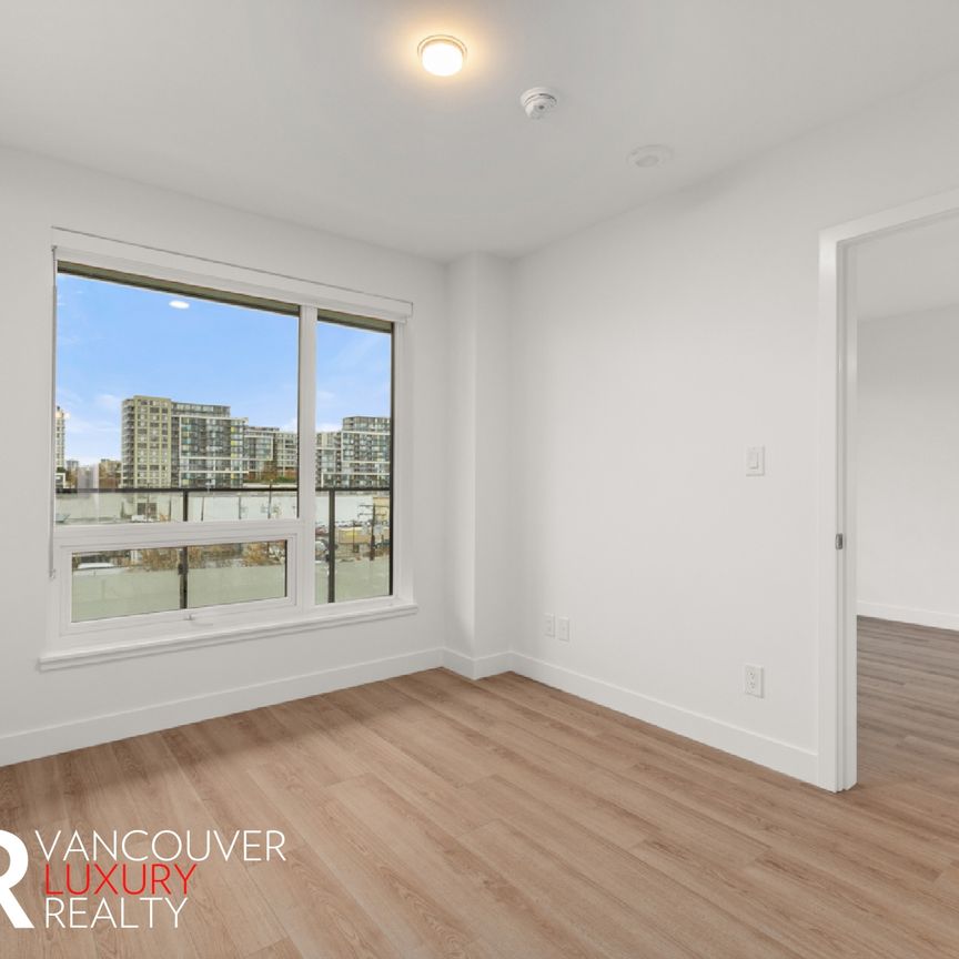 None in Richmond, BC - Photo 1