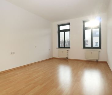 2-Raum Wohnung • Balkon • Altendorf • in Chemnitz • beliebte Lage •... - Photo 2