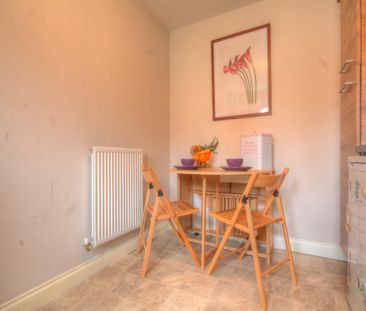 2 bedroom flat to rent - Photo 6