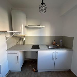 Location Appartement 1 pièce 30m² NICE 06000 - Photo 2