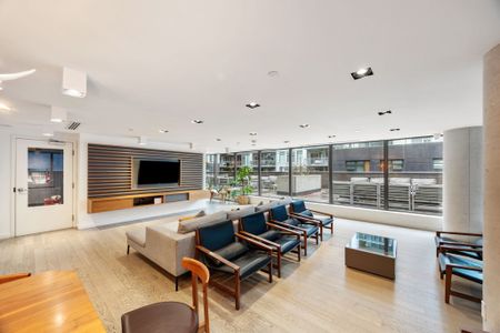 For Lease - 111 Bathurst Street Unit# 1214, Toronto, Ontario - Photo 2