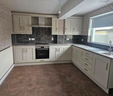 26 Harryville Street, Maguiresbridge, BT94 4QX - Photo 3