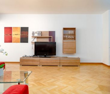 Ruhige 3-Zimmer-Wohnung mit perfektem Grundriss und Innenhofausrich... - Photo 1