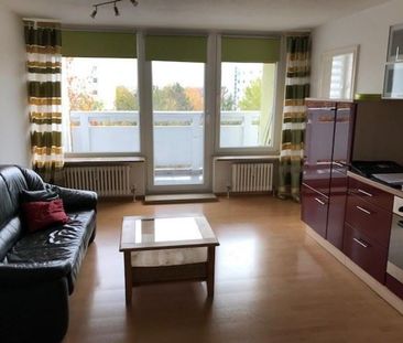 Renovierte 2-Zimmer-Wohnung mit tollem Ausblick - Photo 1