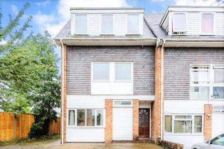 1 bedroom in a house share to rent - Photo 5