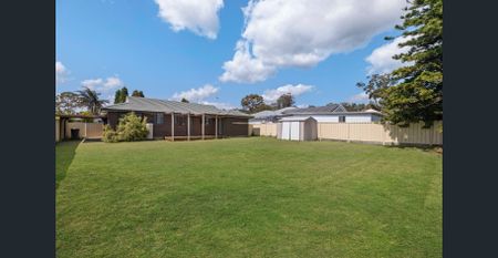 Family-Friendly Living - Photo 5