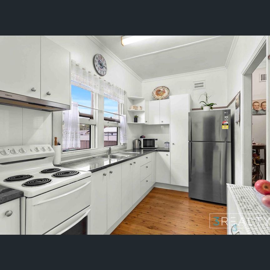 253 Old Pacific Highway, Swansea, NSW 2281 - Photo 1